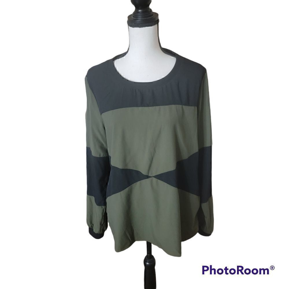 W118 by Walter Baker Color Block Blouse. Size L.